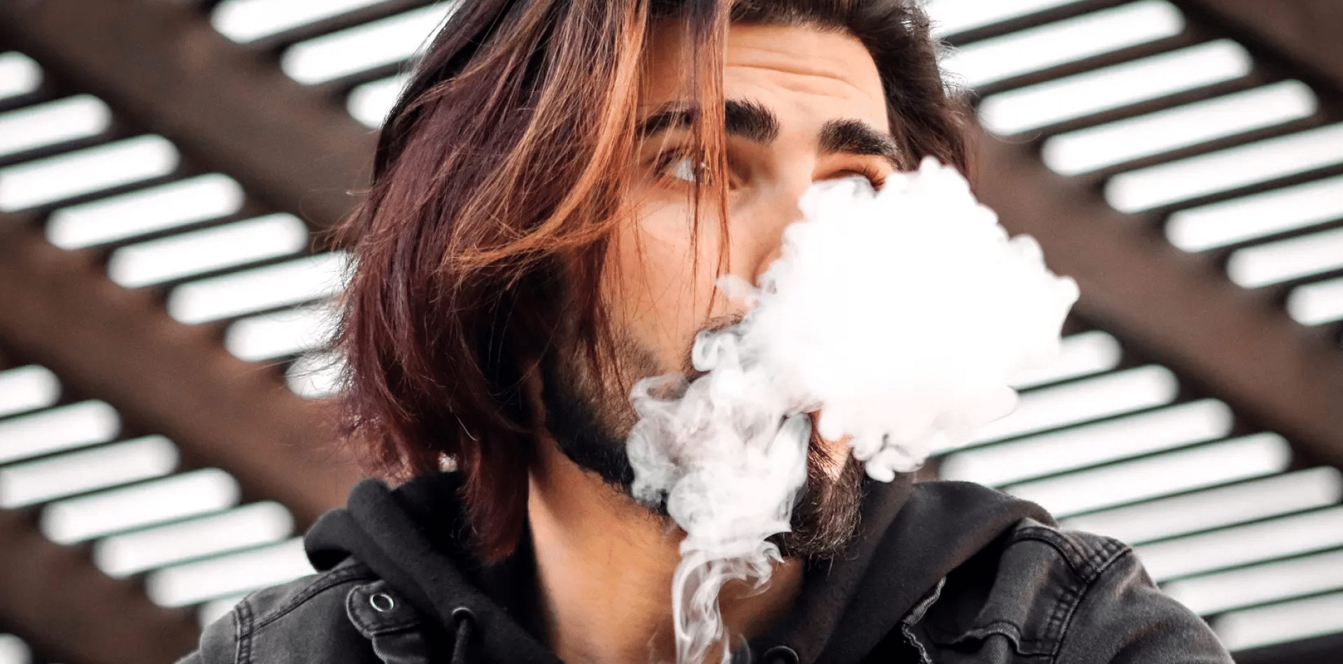 I vapes usa e getta sono un problema ambientale, ma i produttori non smetteranno di produrli finché non smetterete di comprarli